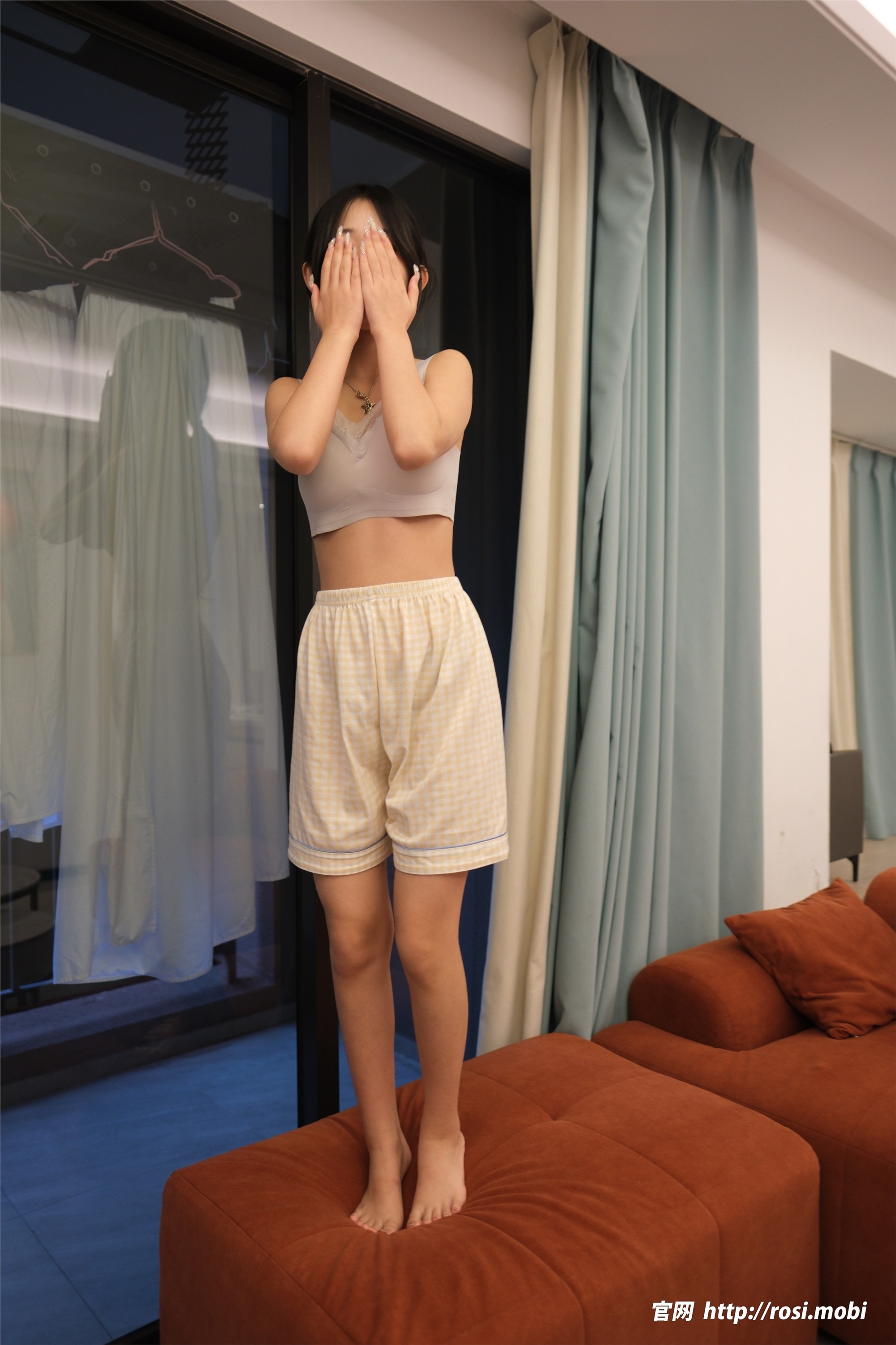 ROSI写真 2025.04.08 NO.4873